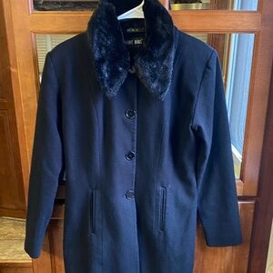 Andre Badi Women's Black Wool Size Small Coat with Removable Faux Fur Collar